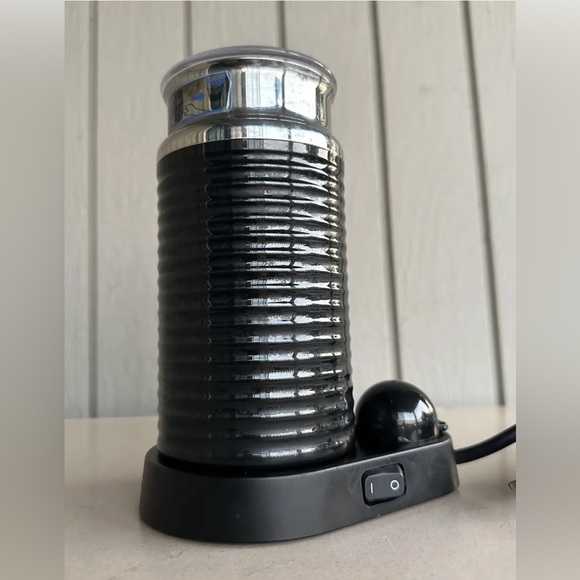 Brand New, Nespresso Aeroccino 3 Milk Frother Black 3194 - Picture 5 of 10